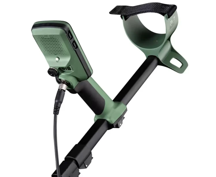 Minelab X-Terra Pro