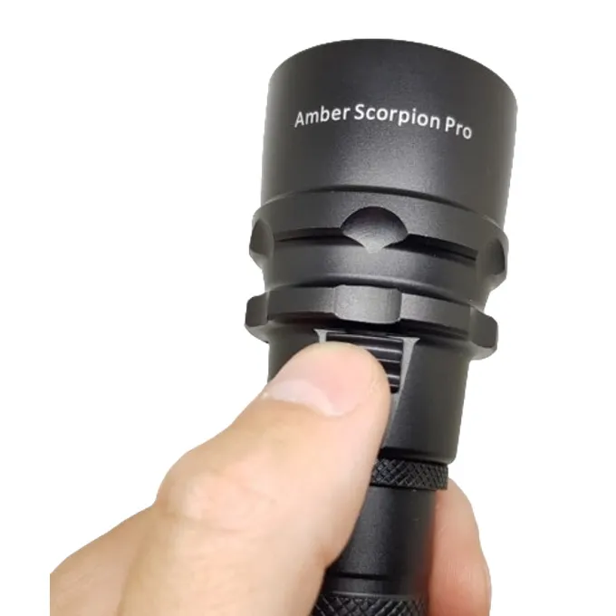 Latarka na bursztyn UV Amber Scorpion